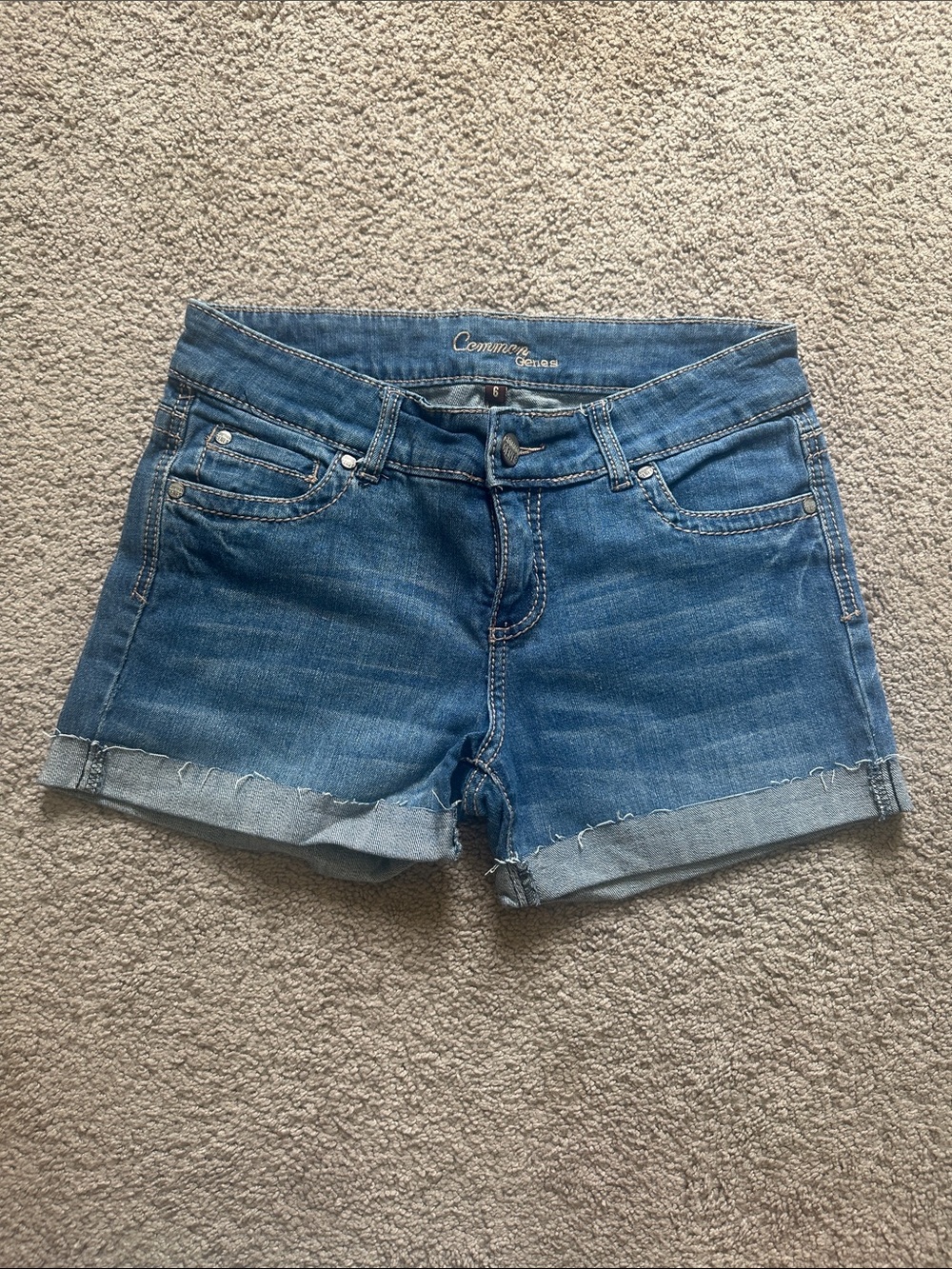 Common genes Blue Denim Women's Rolled-Hem Shorts